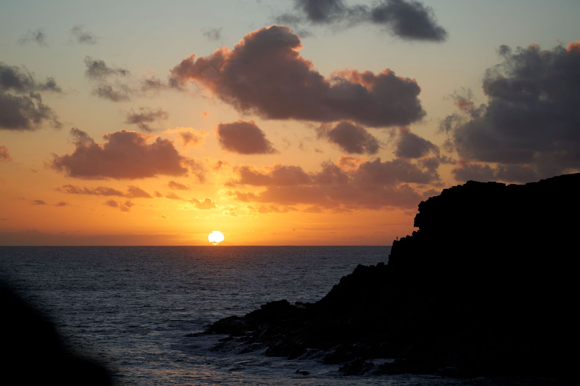 Natur.Mehr.Bild.Sonnenuntergang_Meer_Felsen